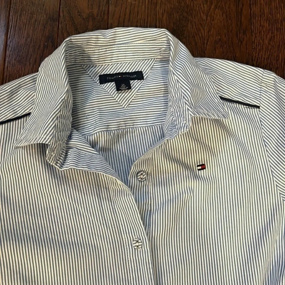 Tommy Hilfiger down 28” sleeves